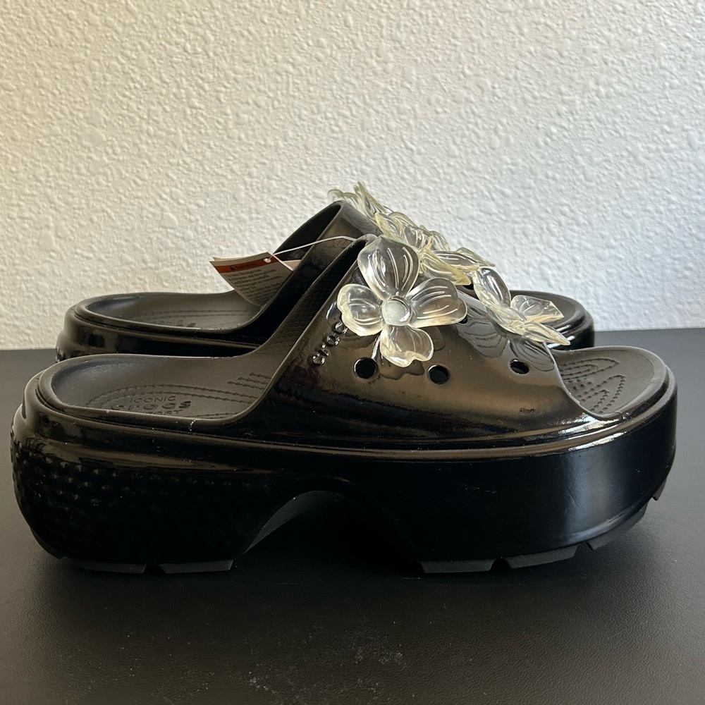 NEW CROCS STOMP HYPER FLORAL HIGH SHINE SLIDE Black M 9 W 11 SLIP ON